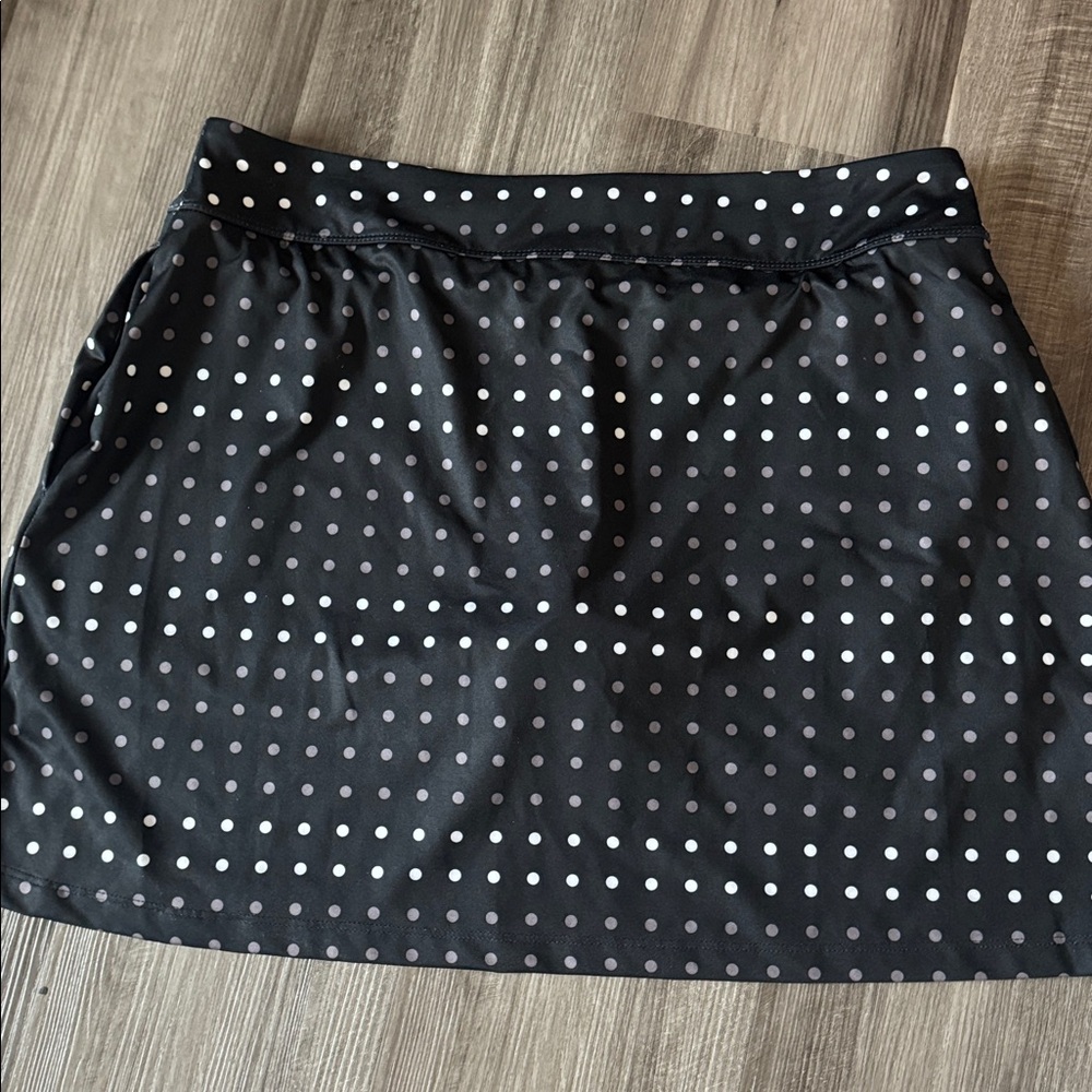 Nike Black Dot-Pattern Athletic Skort - Picture 7 of 10